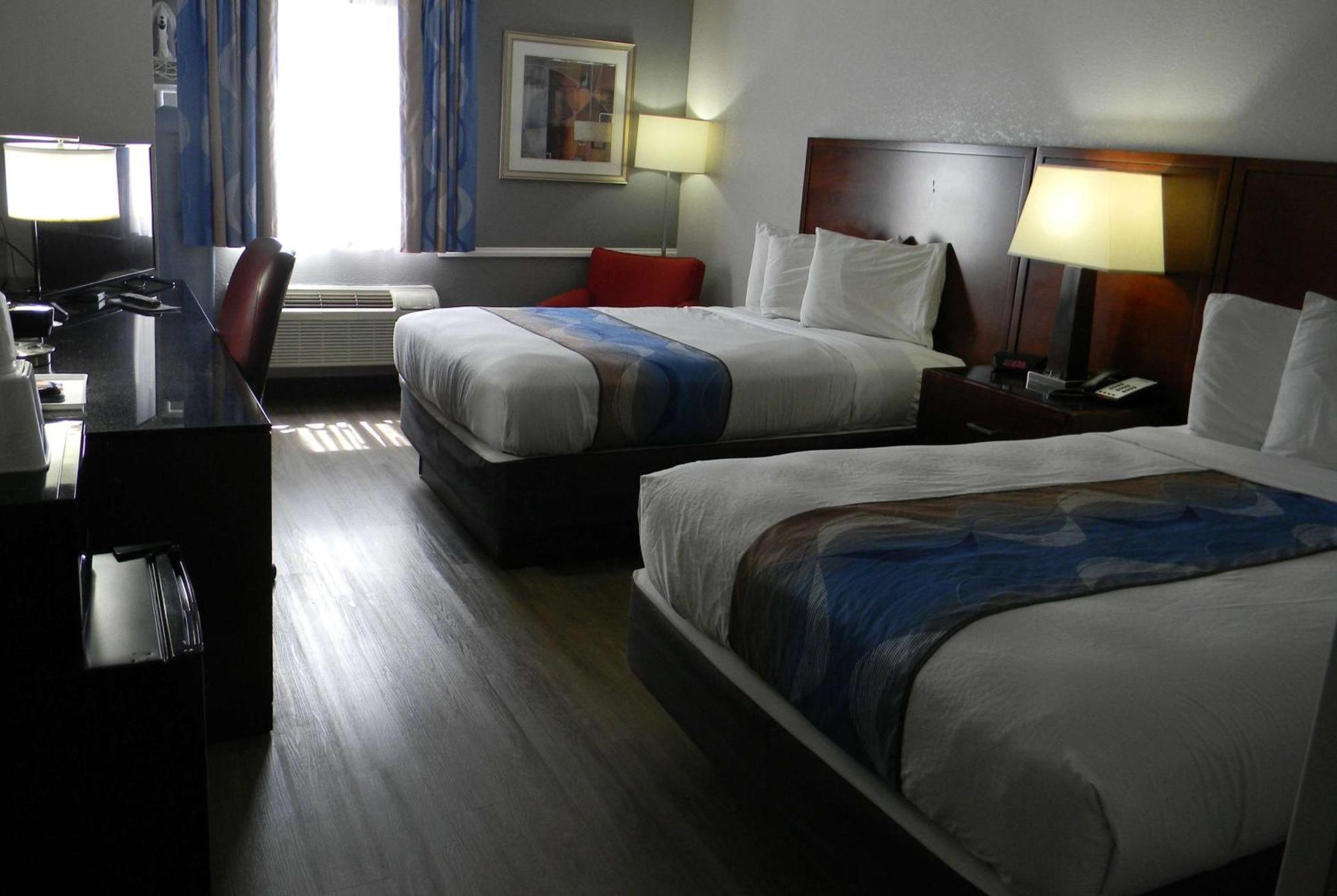 Travelodge Inn & Suites By Wyndham Albany Kültér fotó