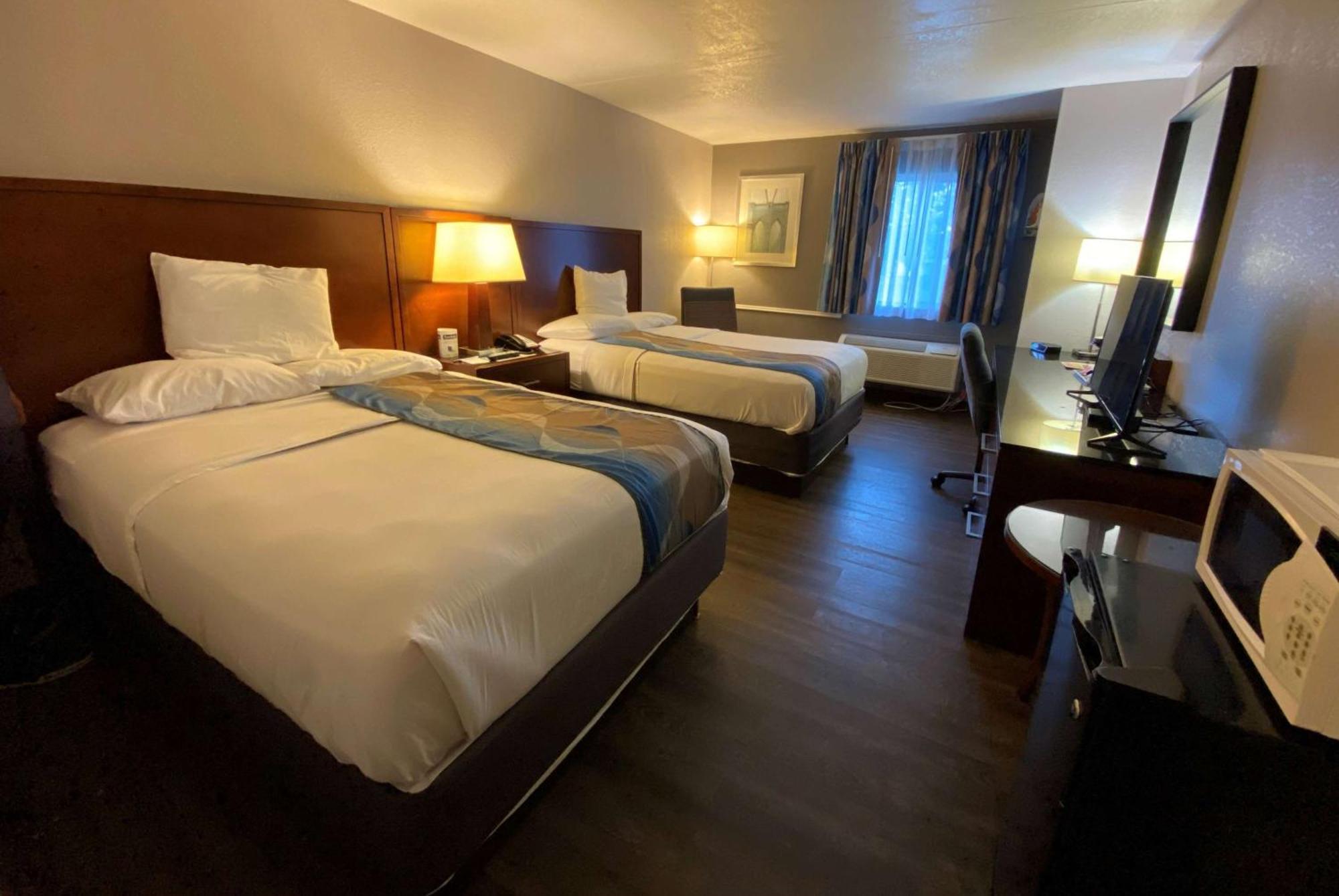 Travelodge Inn & Suites By Wyndham Albany Kültér fotó