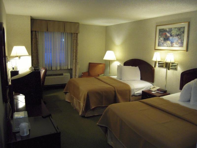 Travelodge Inn & Suites By Wyndham Albany Kültér fotó